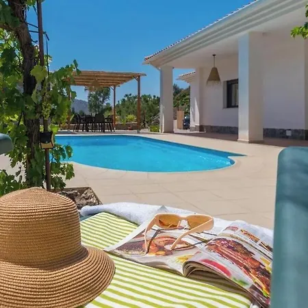 Villa Vinas *